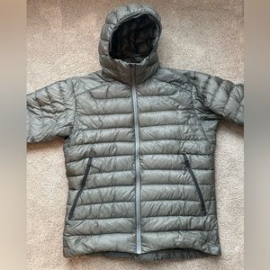 Arc’teryx Cerium LT Hoodie